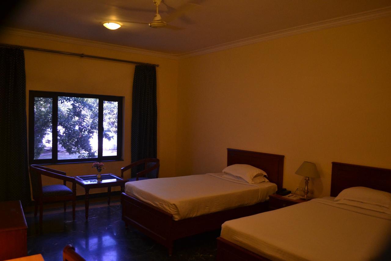 Hotel The Royal Residency Bodh Gaya Exterior foto