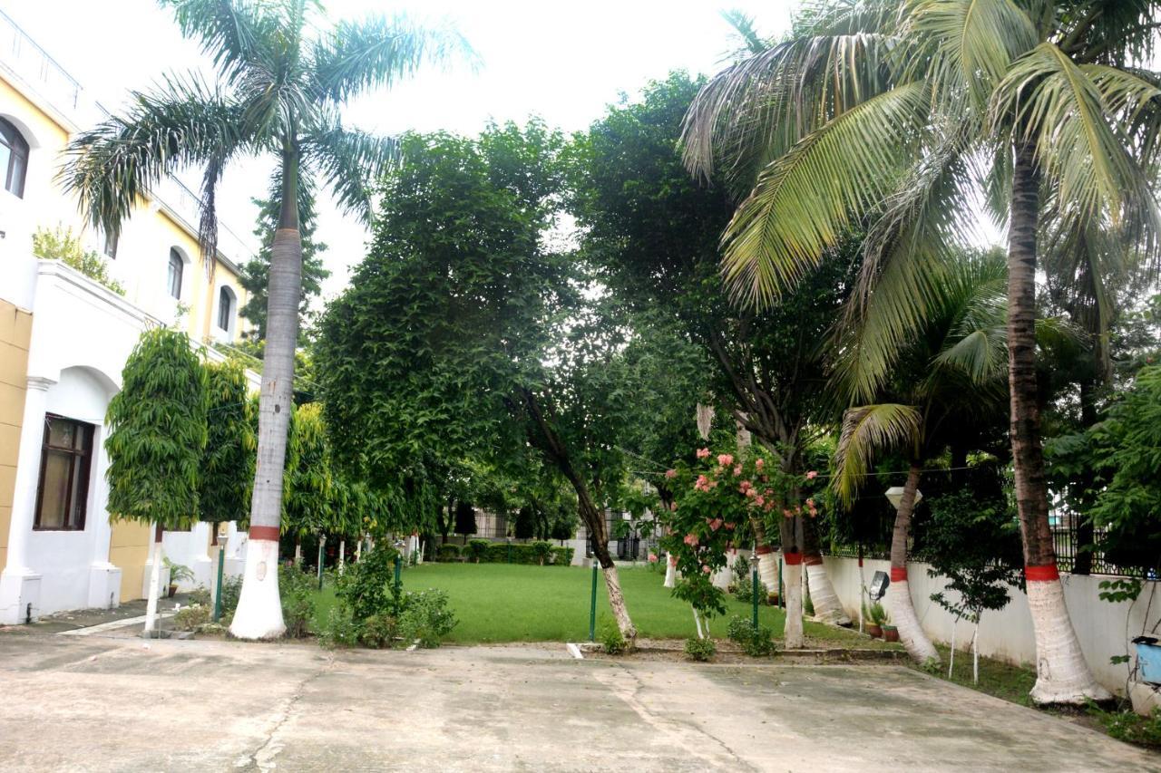 Hotel The Royal Residency Bodh Gaya Exterior foto